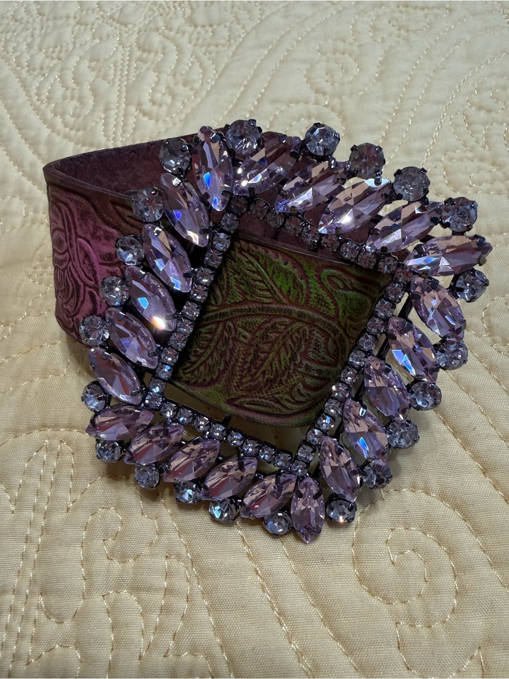 New Wildflowers Purple Crystal Buckle Leather Bracelet